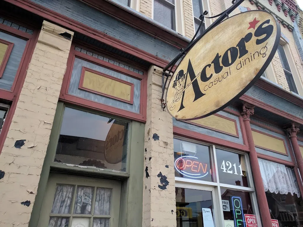 Actor's Casual Dining ristorante a Petrolia