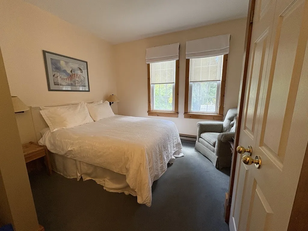 Kettle Creek Inn restaurante en Port Stanley