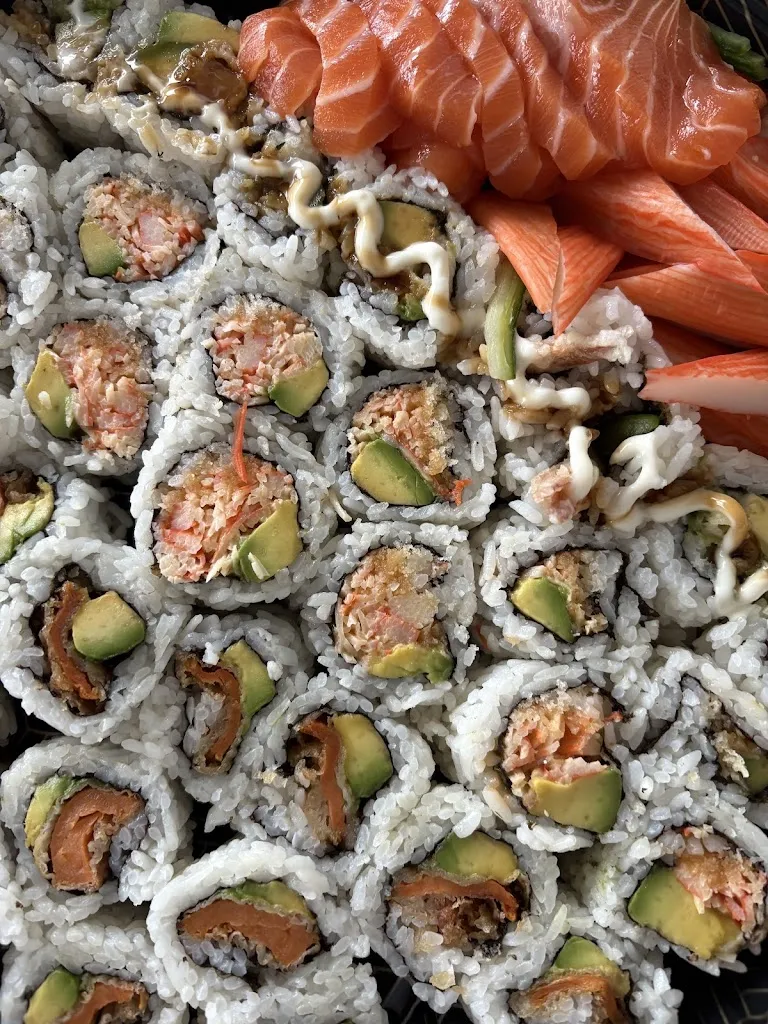 Trenton Sushi Buffet_Quinte West_slider_imagen_3