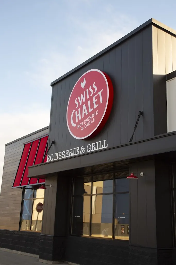 Swiss Chalet restaurante en Queenswood Heights
