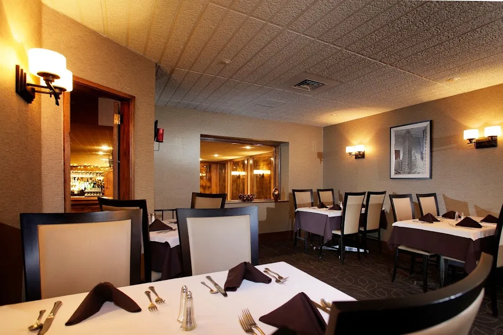 Mr Prime Rib_Rayside-Balfour_slider_imagen_1