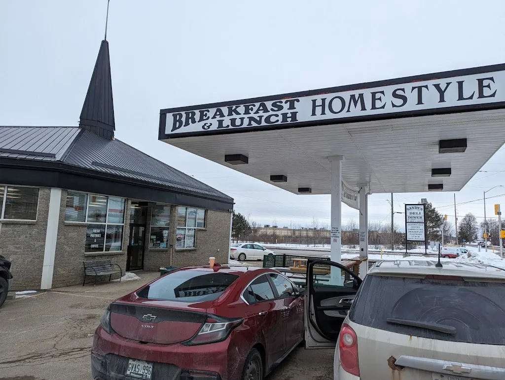 Sandy's Deli/Diner restaurante en Renfrew