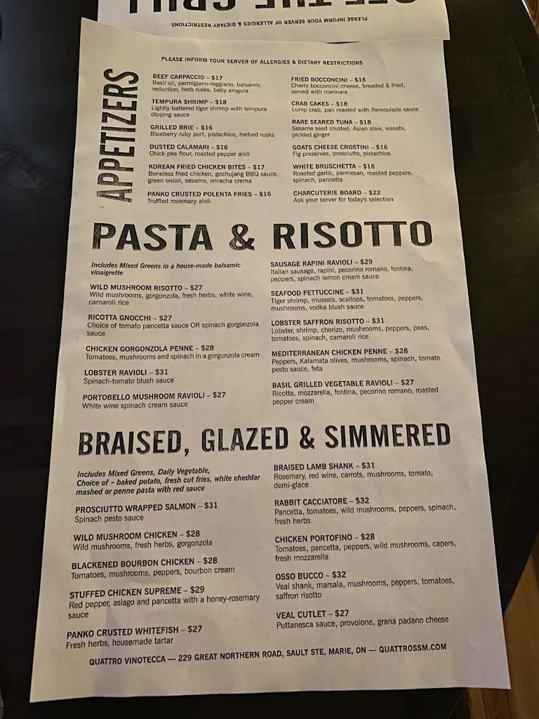 Quattro Vinotecca restaurante en Sault Ste. Marie