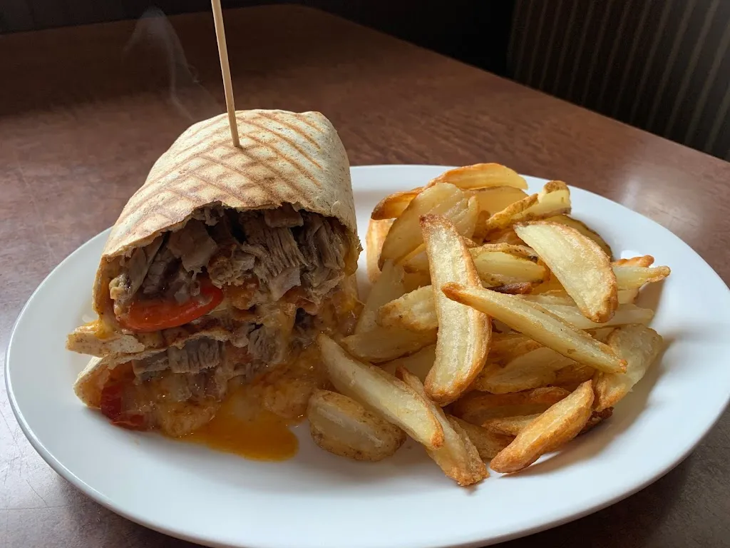 The Vault Eatery & Pub_Smiths Falls_slider_bild_3