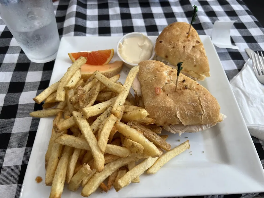 Kaley's Restaurant_Simcoe_slider_imagen_2