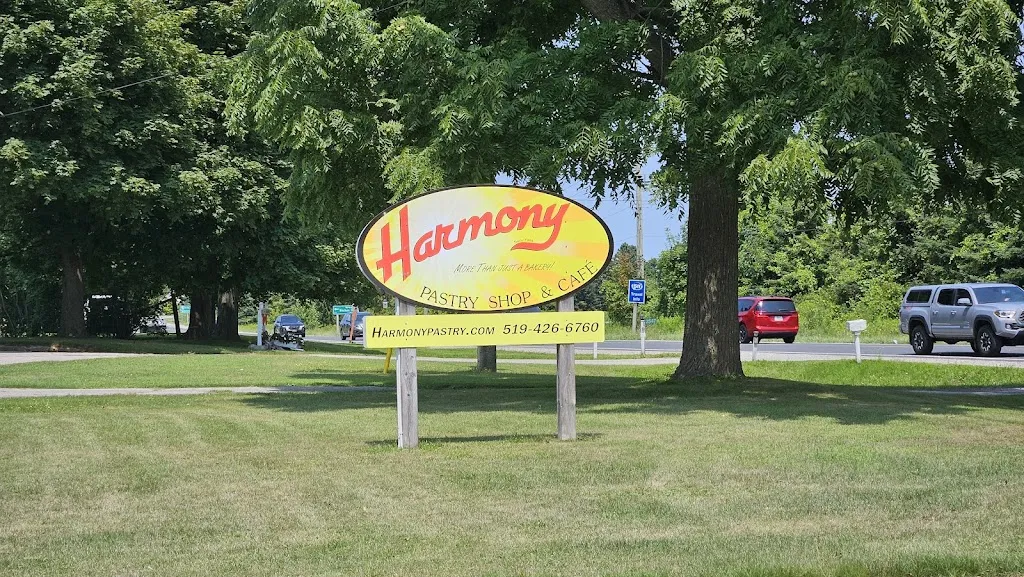 Harmony Pastry Shop & Cafe_Simcoe_slider_imagen_3