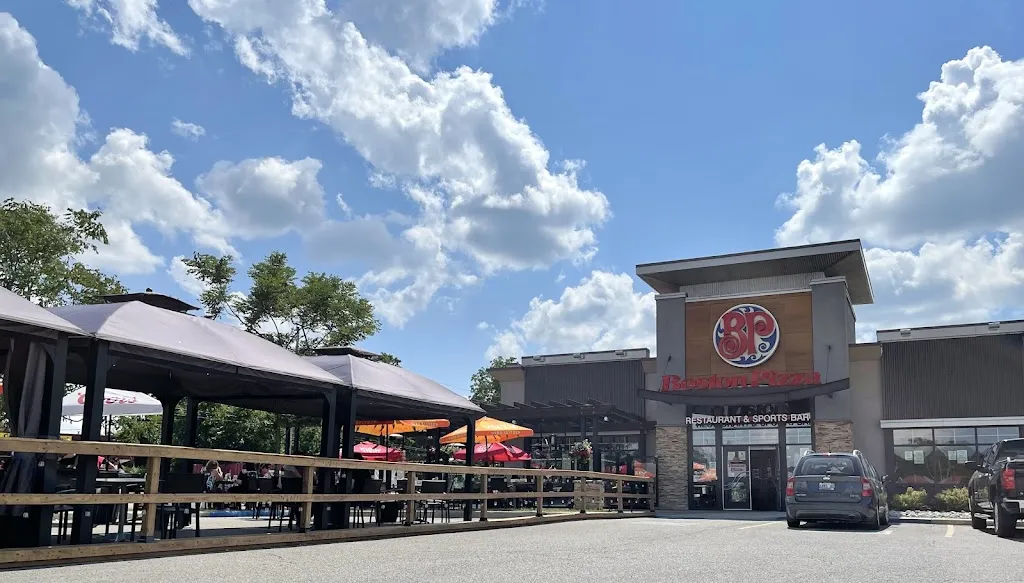 Boston Pizza restaurante en Simcoe