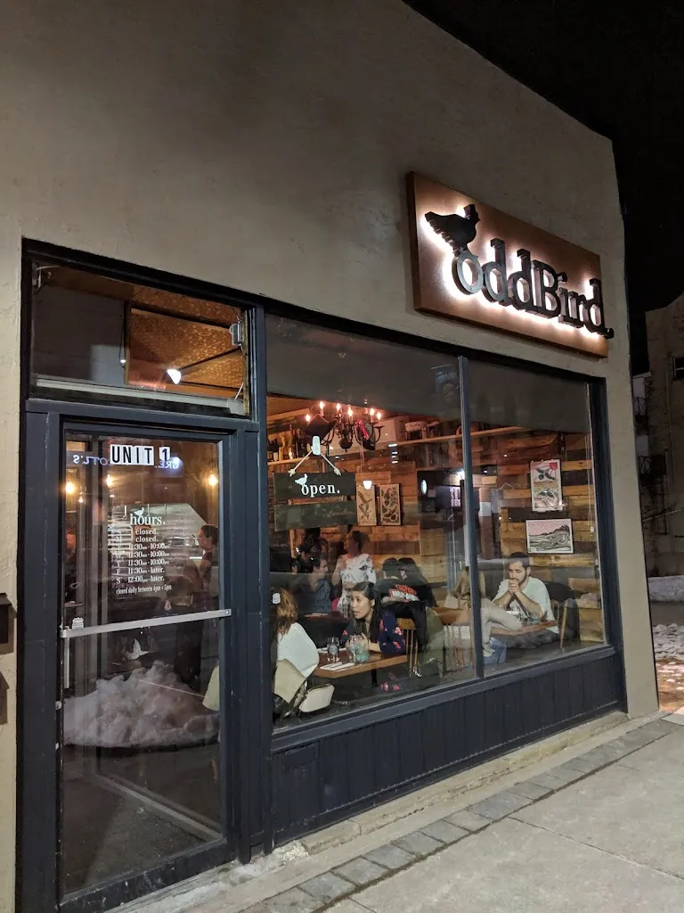 oddBird. restaurante en St. Catharines