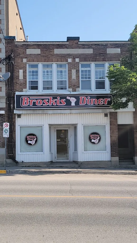 Broskis Diner restaurante en Temiskaming Shores
