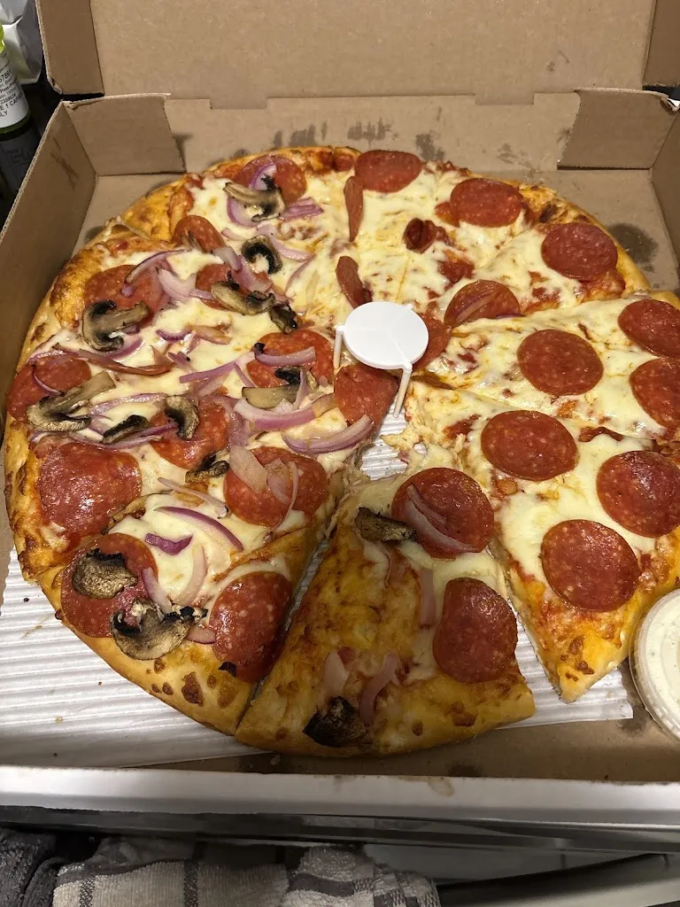 Pizza Lounge_Thorold_slider_imagen_3