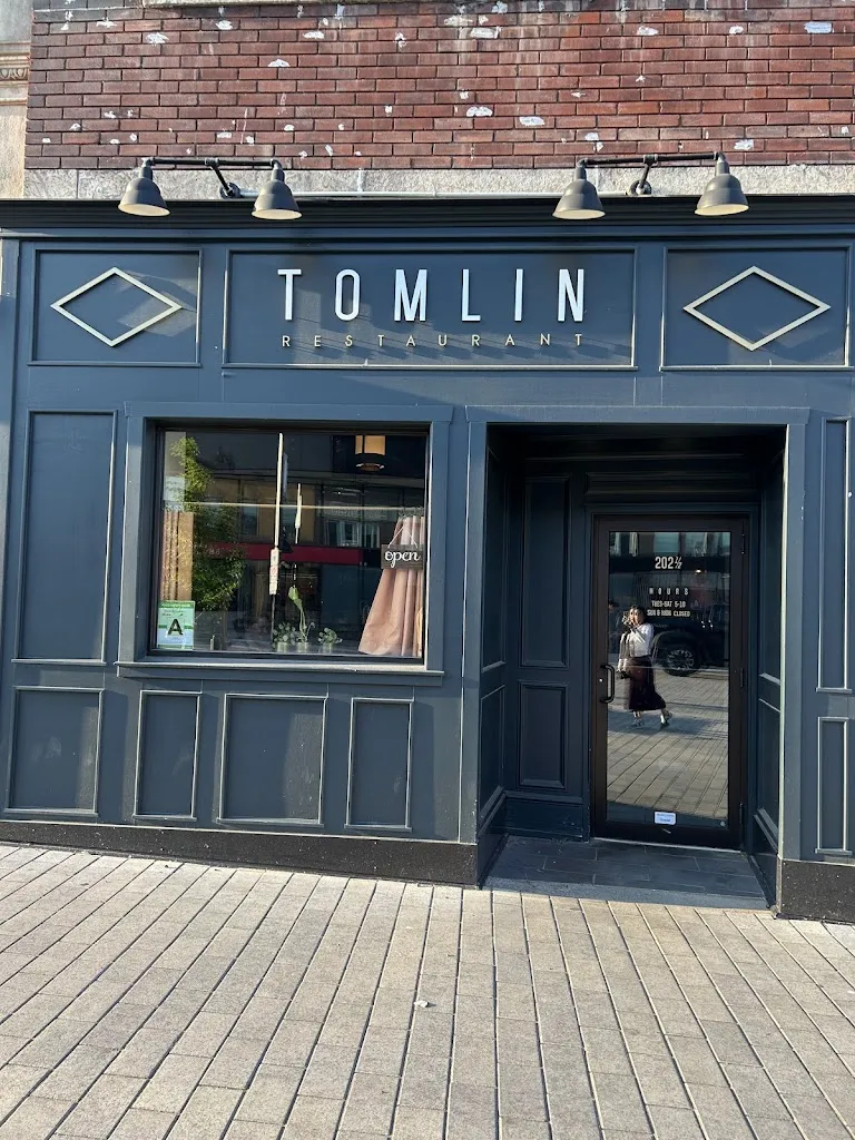 Tomlin restaurante en Thunder Bay District