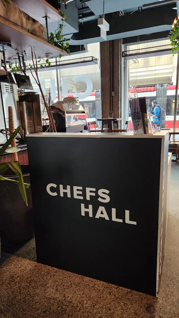 Maddie Yung_CHEFS HALL_Toronto county_review