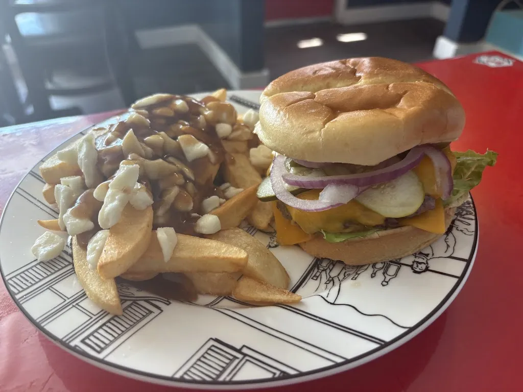 Moe's Diner_Tweed_slider_imagen_2