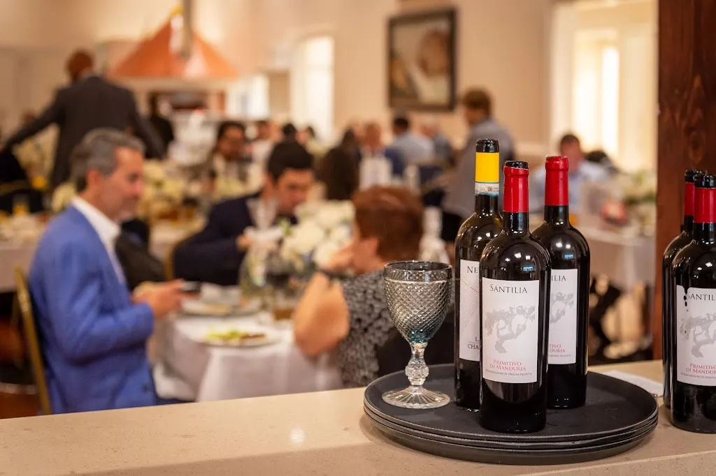 Tovico Trattoria restaurant in Vaughan