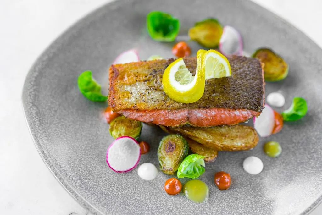 Chameleon Restaurant_Maple Ridge_slider_imagen_3