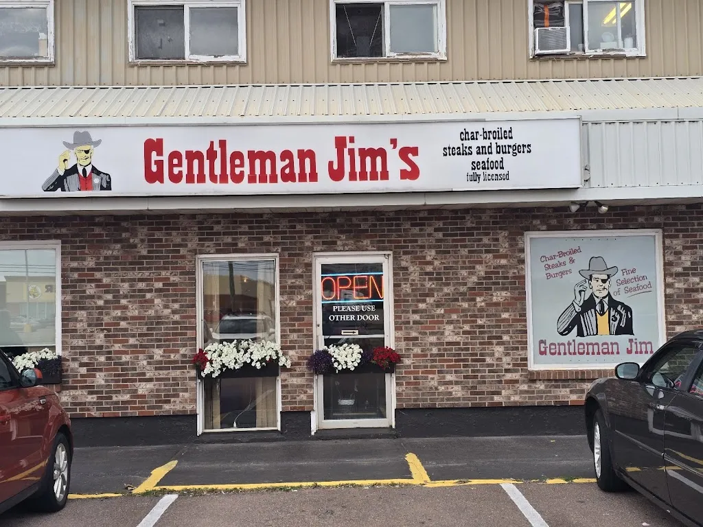 Scott Mallery_Gentleman Jim's_Summerside_review
