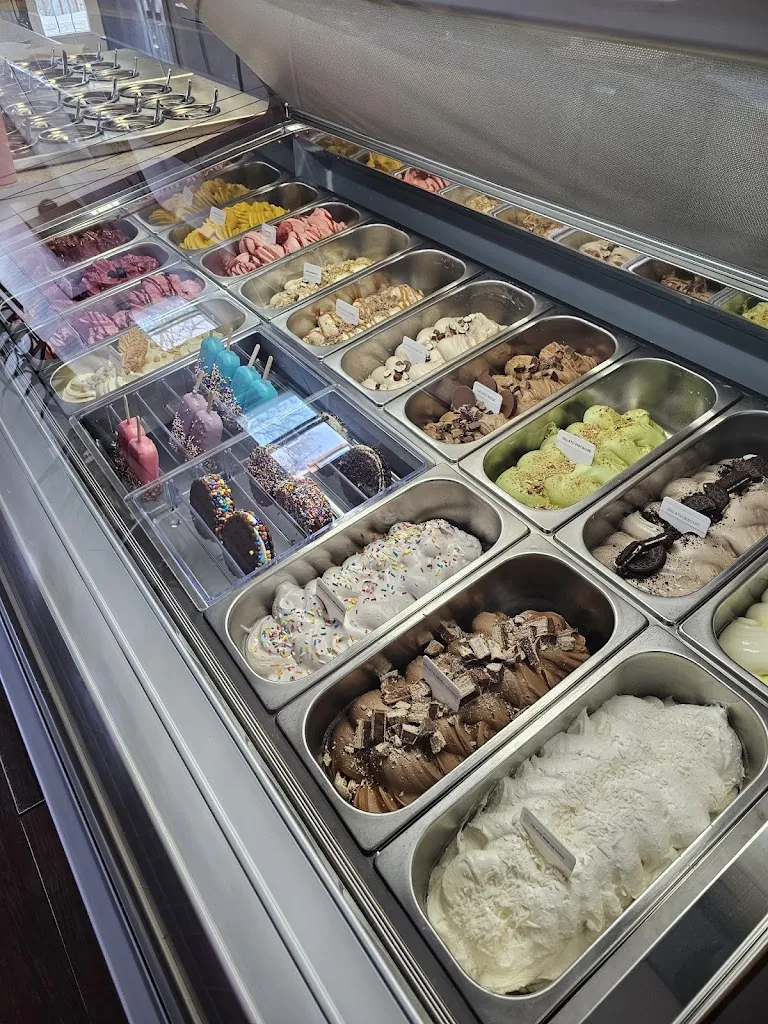 Bar laitier - Aux petits délices restaurante en Amqui