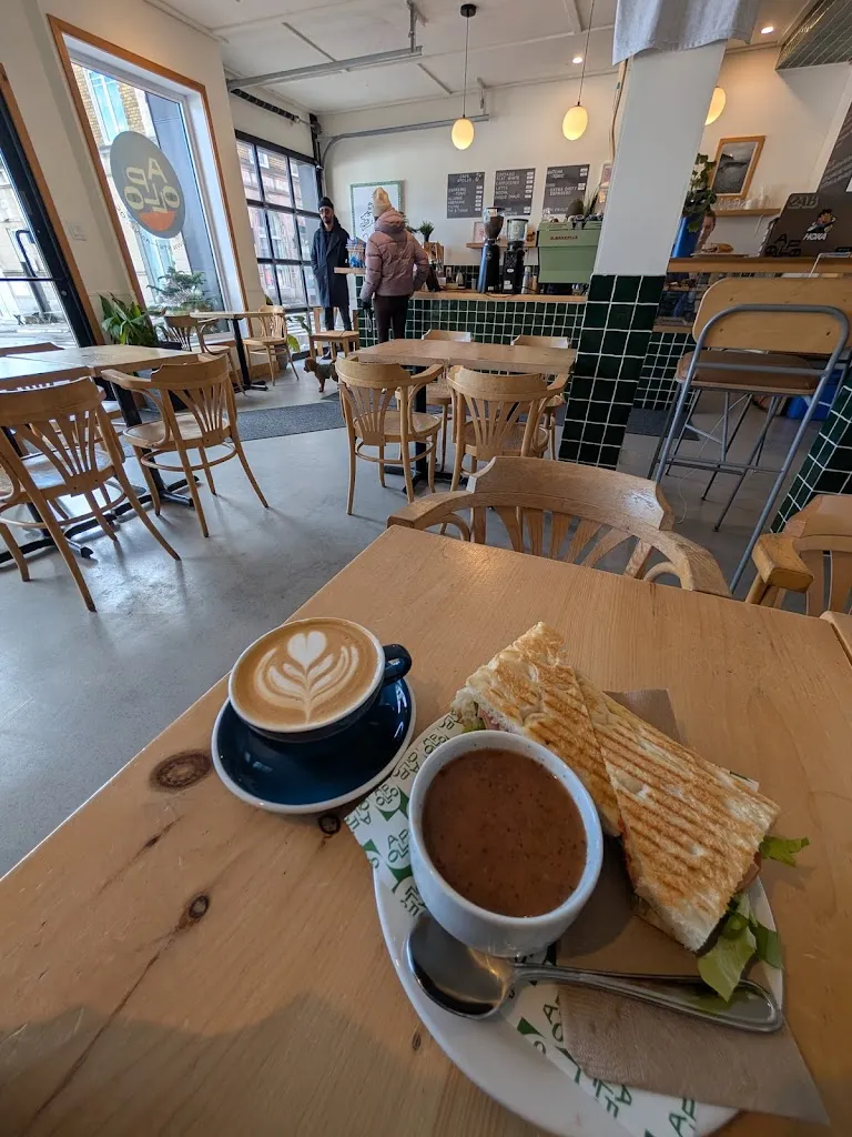 Café Apollo_Beaupré_slider_imagen_3