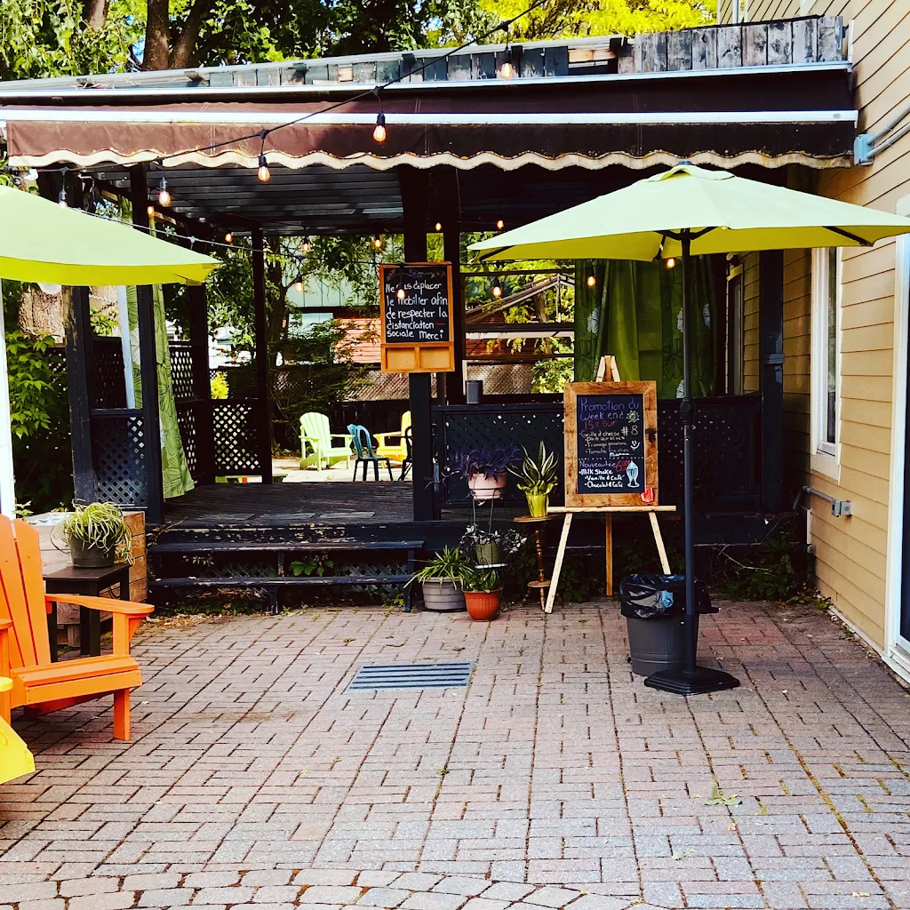 Quartier Général du Vieux Beloeil restaurante en Beloeil