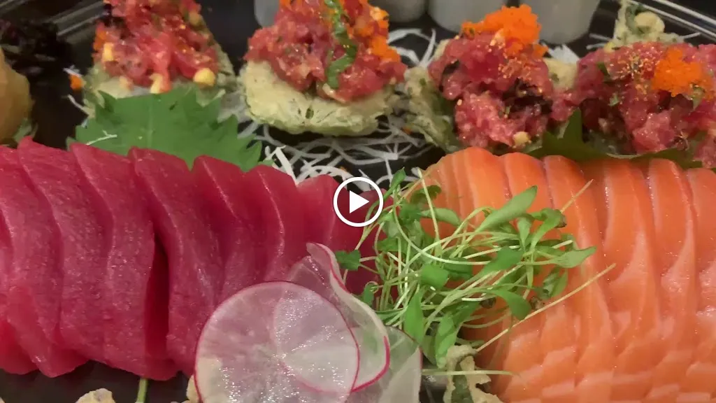 Caviar sushi_Bois-des-Filion_slider_image_2