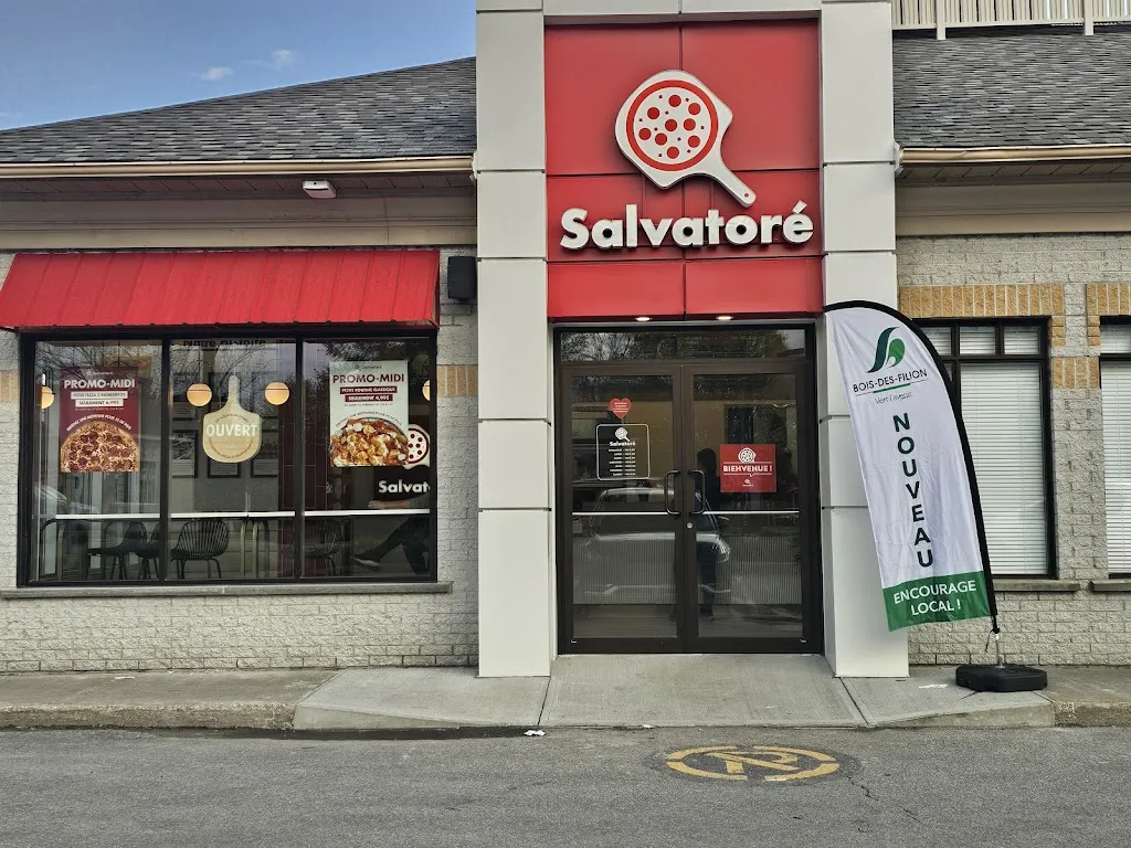 Pizza Salvatoré restaurant à Bois-des-Filion
