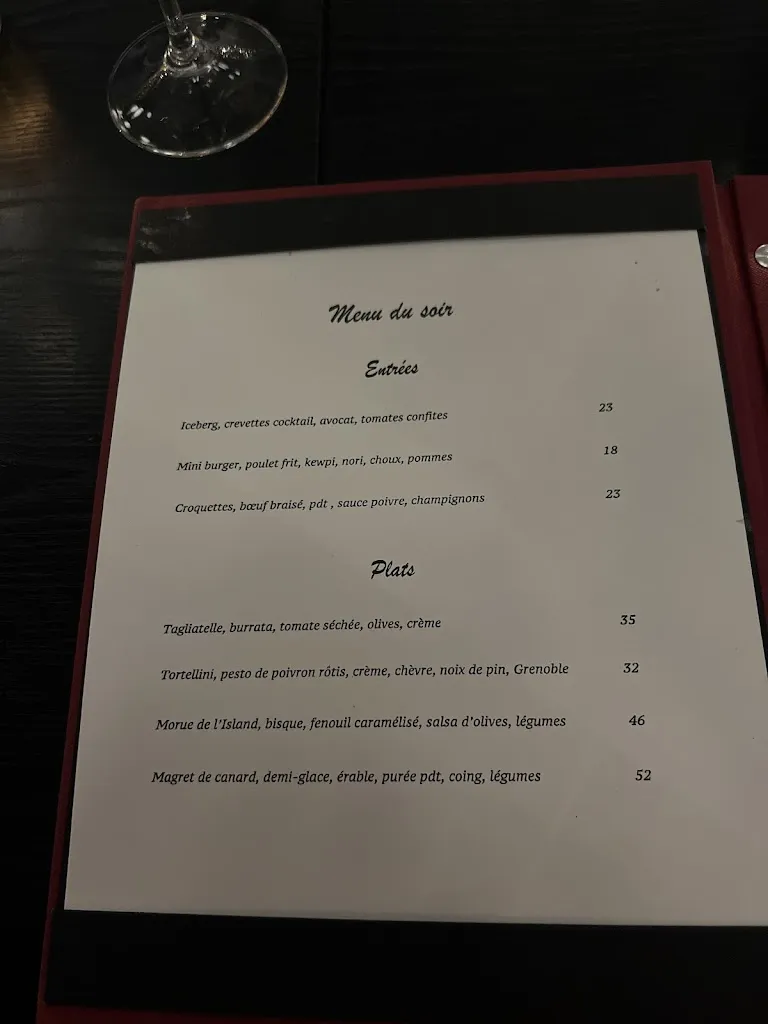 Menu_Novello_Boucherville_image_old_2