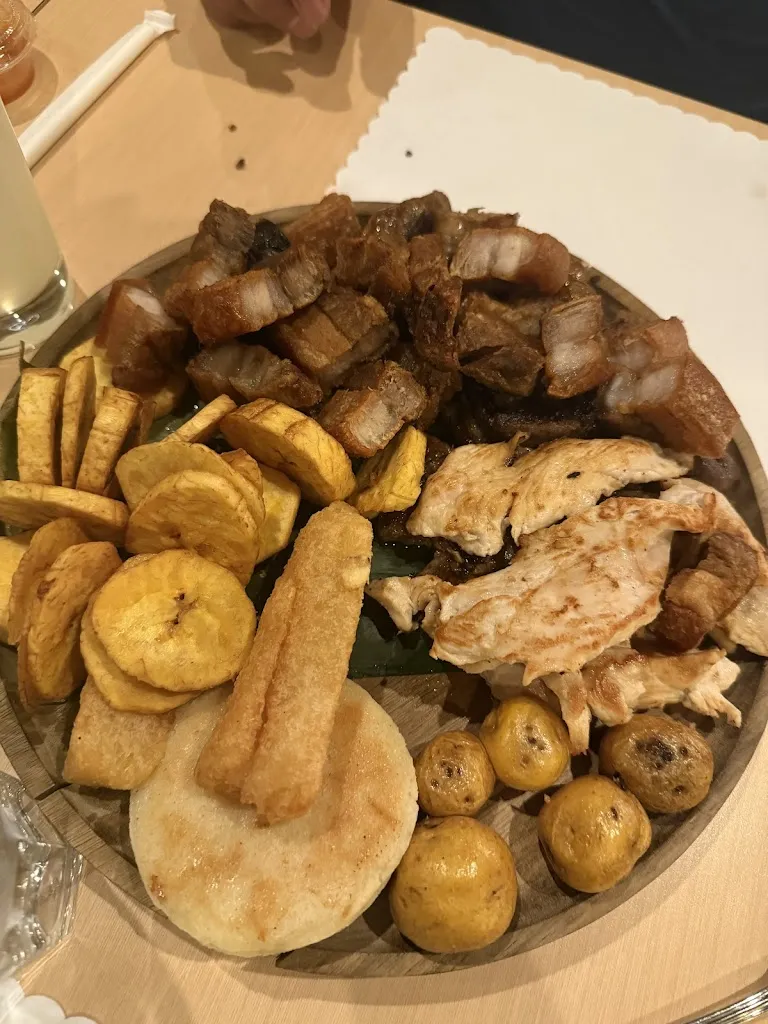 De C_La Hacienda Resto-Bar_Boucherville_review