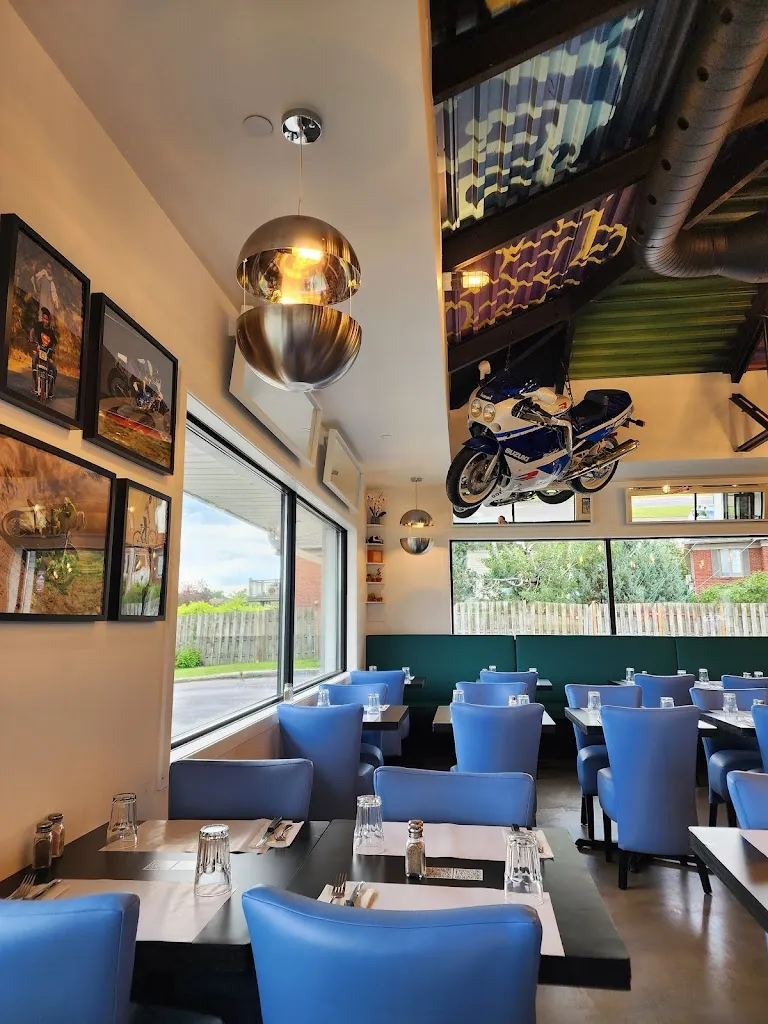 Restaurant L'Avenue Brossard ristorante a Brossard