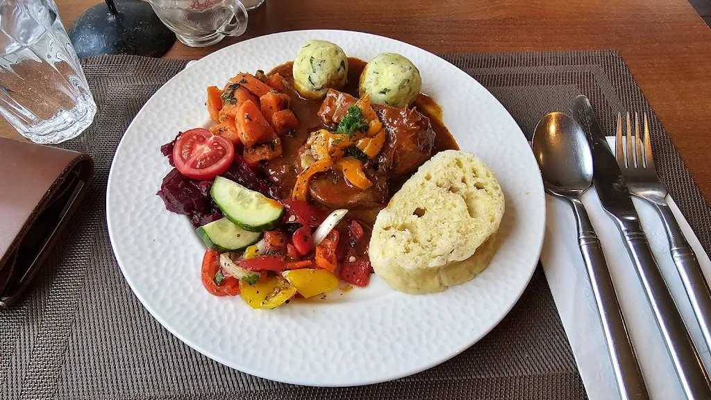 Charles Ha_Restaurant Bohemia_Brossard_review