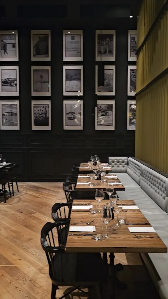 Chez Lionel - Brossard (Solar Uniquartier)_Brossard_slider_immagine_2