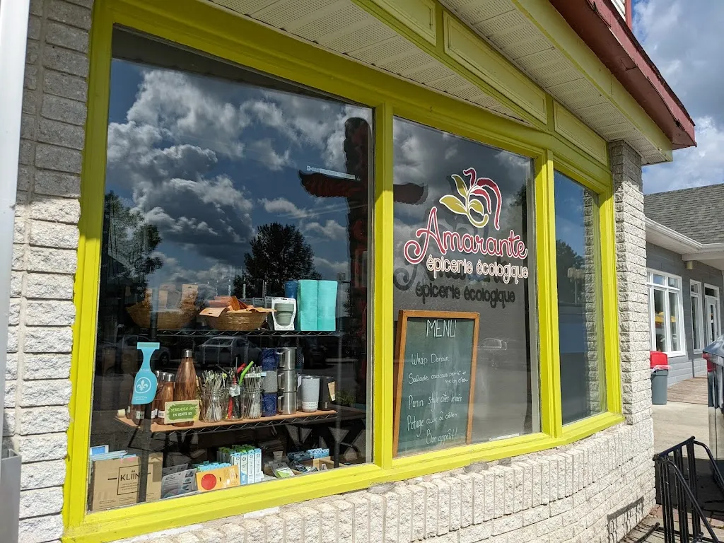 Amarante, épicerie écologique restaurant in Cabano