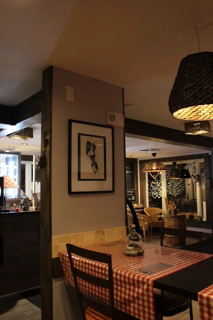 L'Ami Fritz Bromont restaurant in Bromont