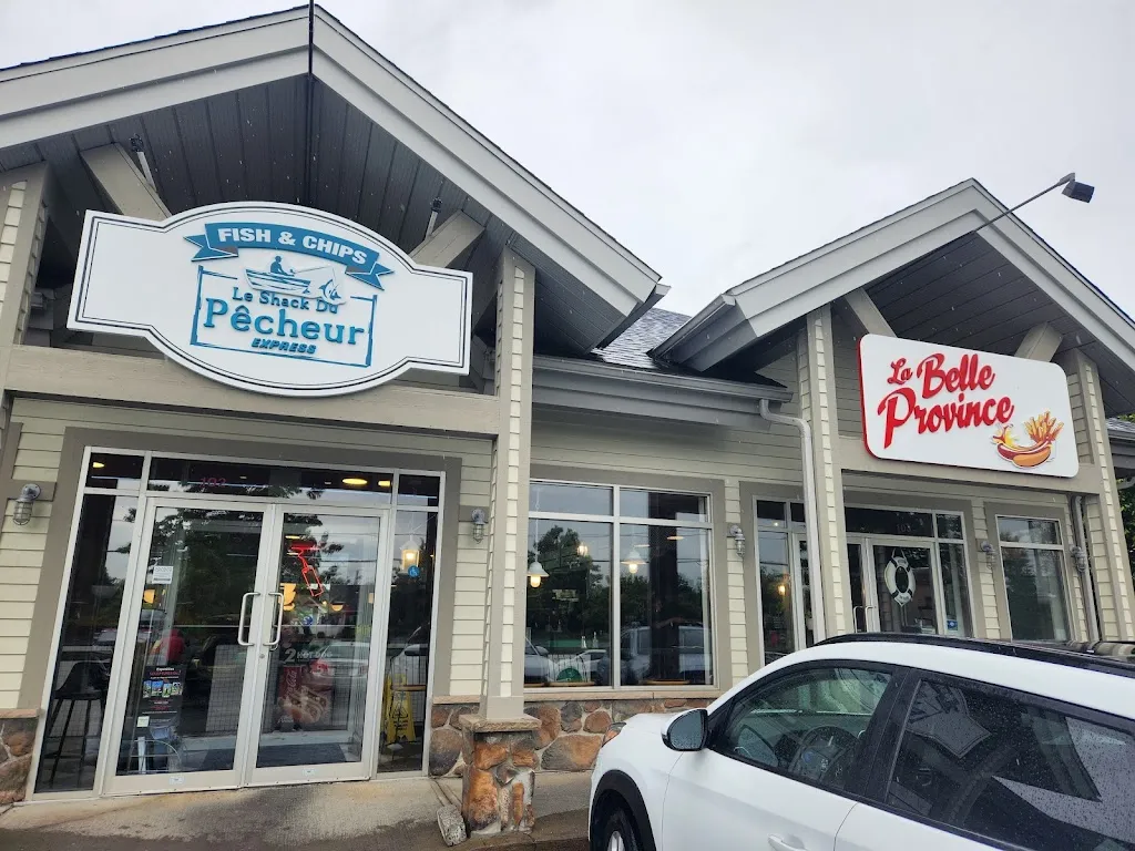 Le Shack Du Pêcheur Express restaurant in Bromont