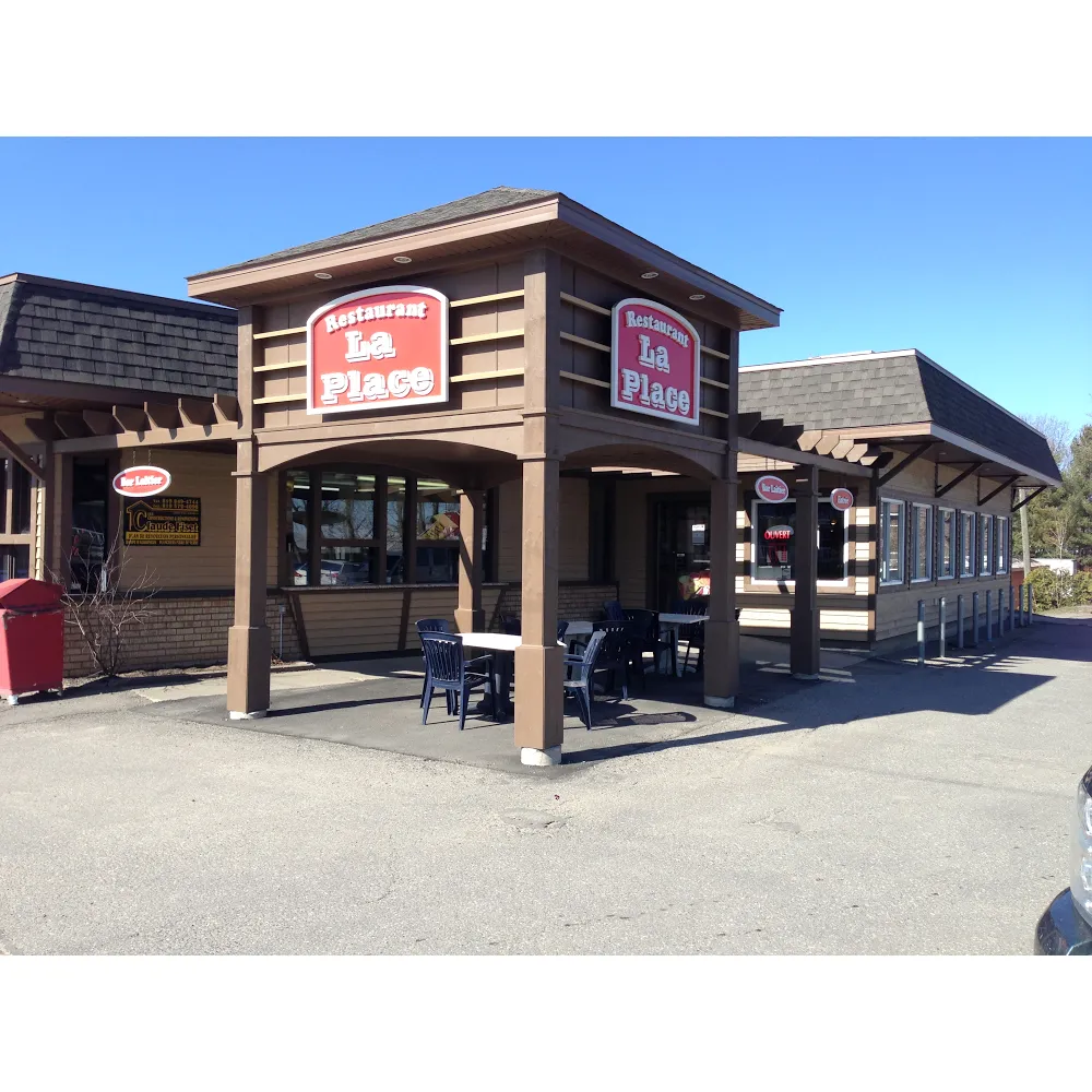 Restaurant La Place restaurante en Coaticook