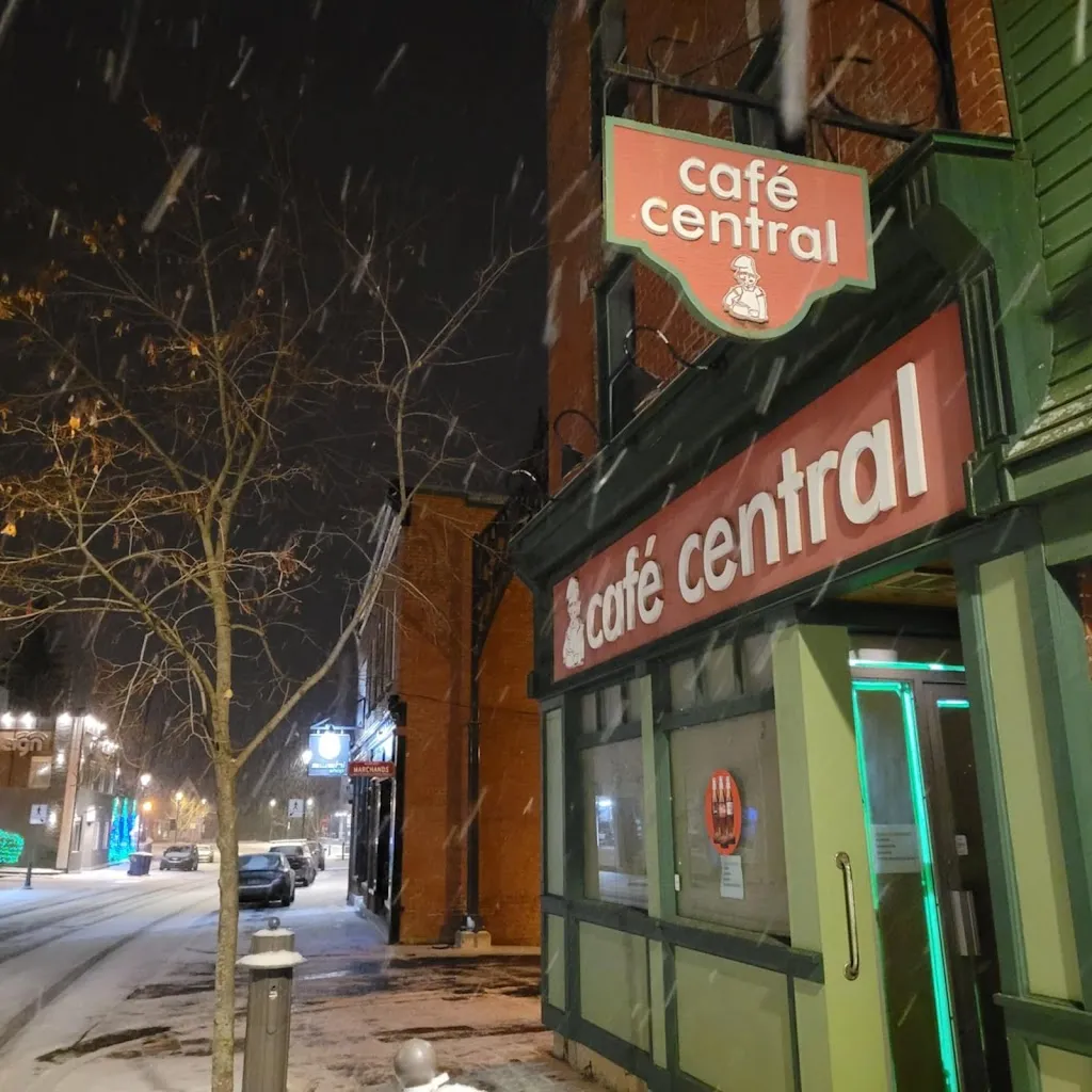 Café Central Coaticook restaurante en Coaticook