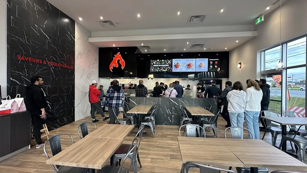 Poulet Rouge restaurante en Delson
