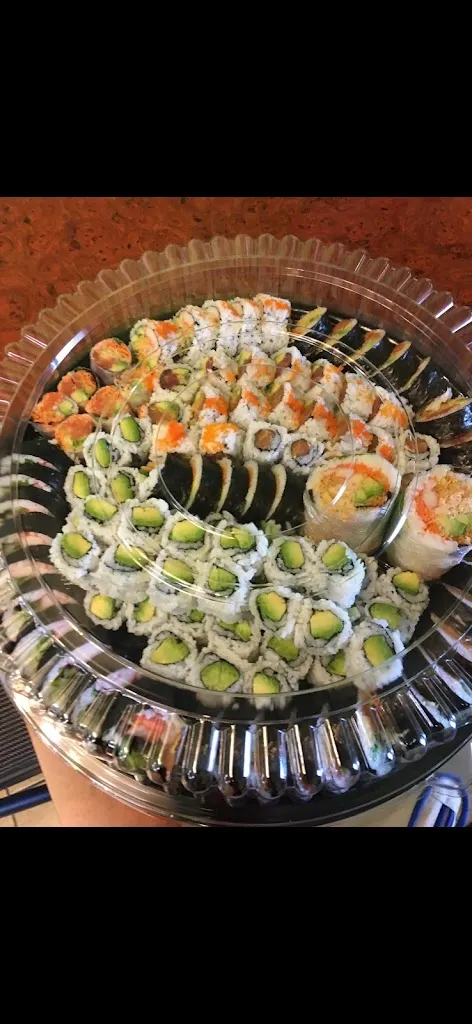 Matthew Peters_Double 8 Sushi_Côte-Saint-Luc_review