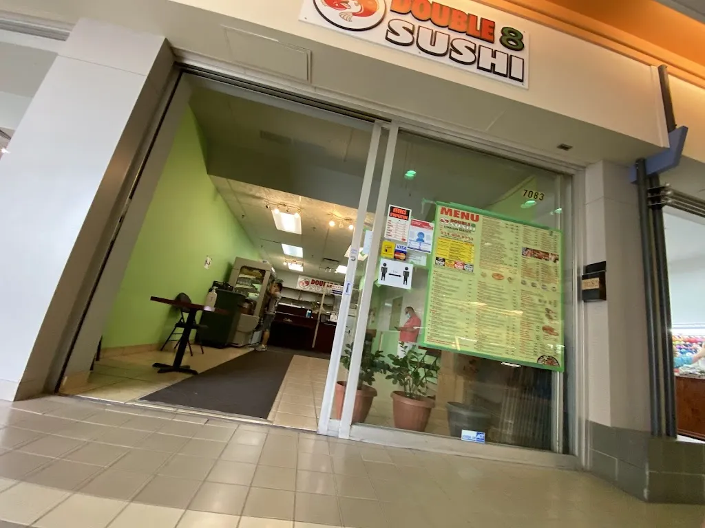 Double 8 Sushi ristorante a Côte-Saint-Luc