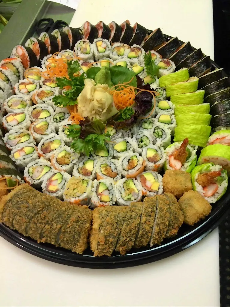 Double 8 Sushi_Côte-Saint-Luc_slider_immagine_2