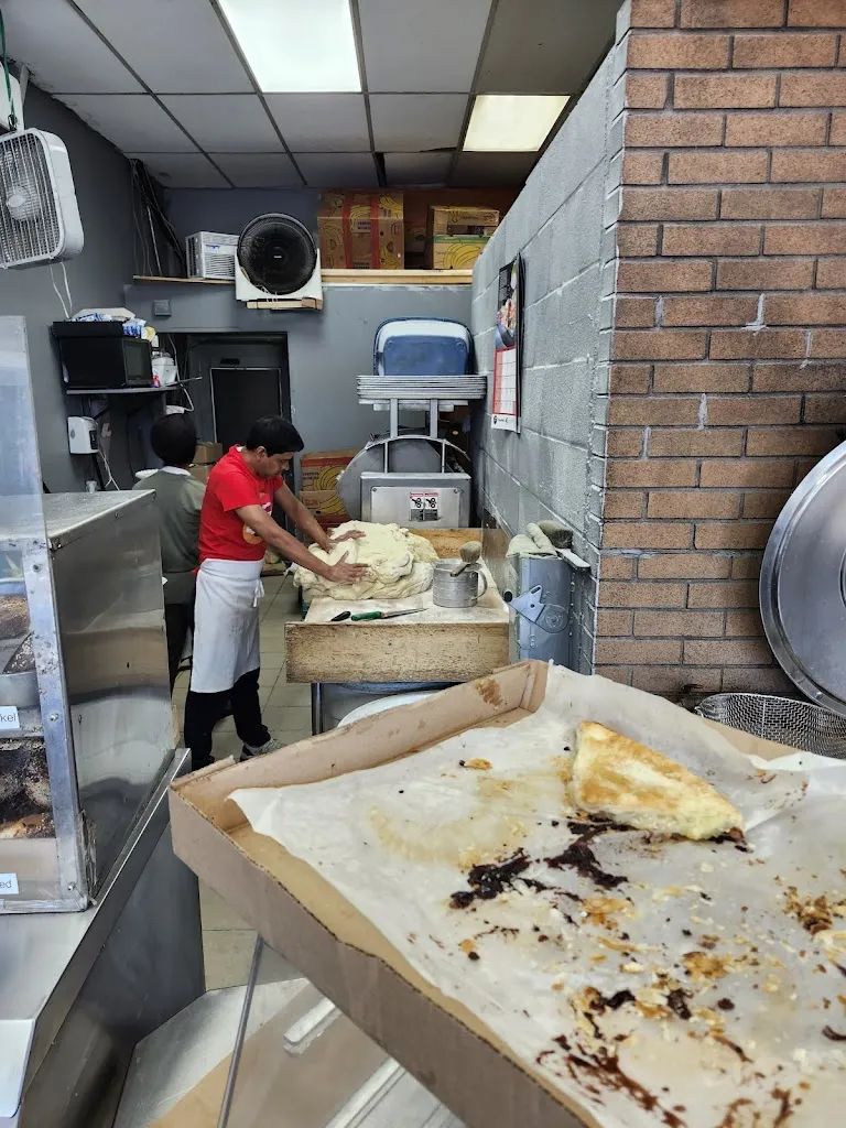 Michael Lio_Côte St-Luc Bagel Kosher_Côte-Saint-Luc_review