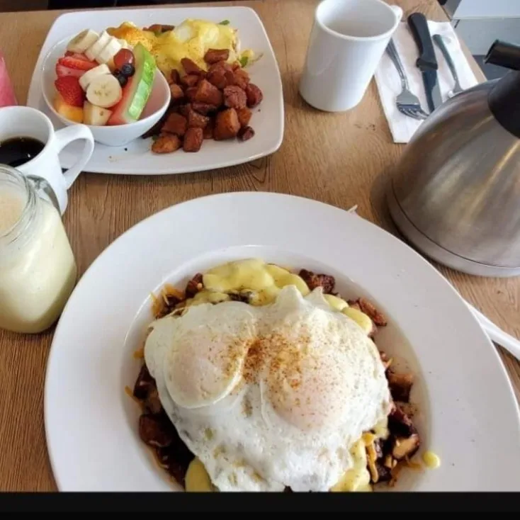 EGGSPRESS DORVAL DÉJEUNER & DINER_Dorval_slider_immagine_3