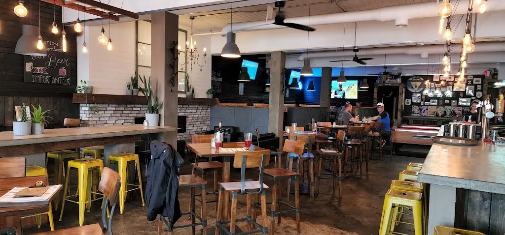 Our Flames Restaurant & Lounge restaurante en Olds