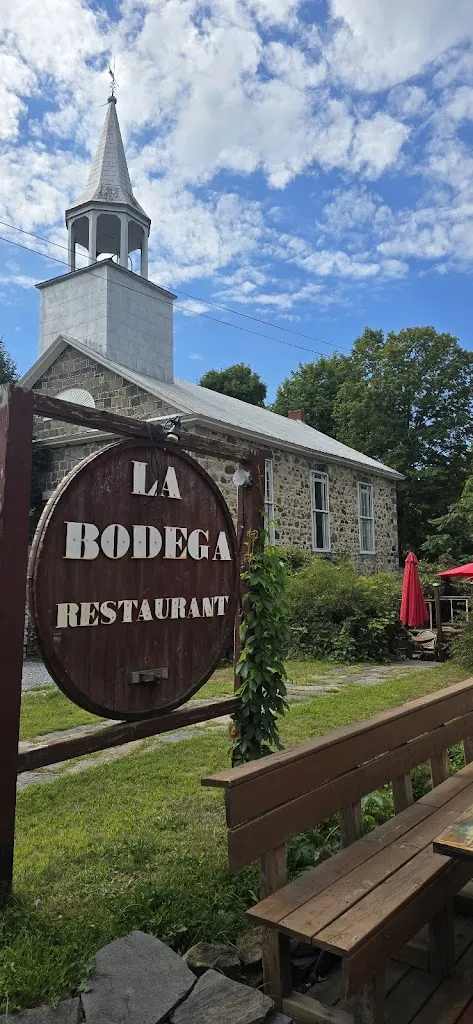 Laurie Kron_La Bodega_Dunham_review