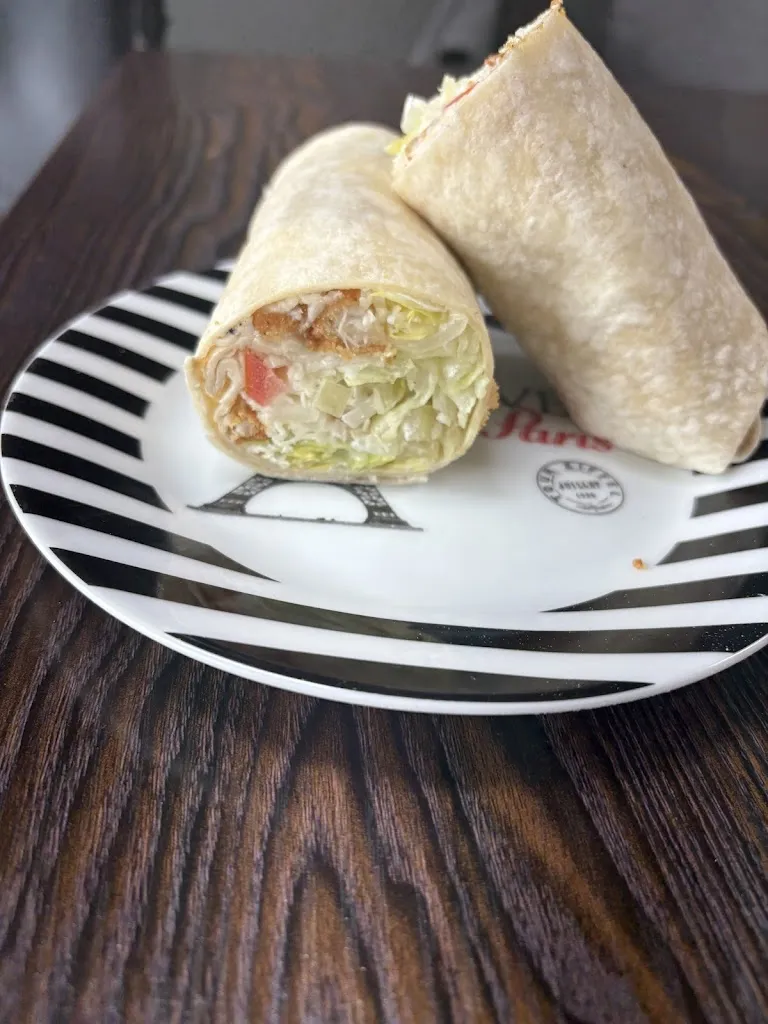 Pizza Plus_Fort-Coulonge_slider_image_3