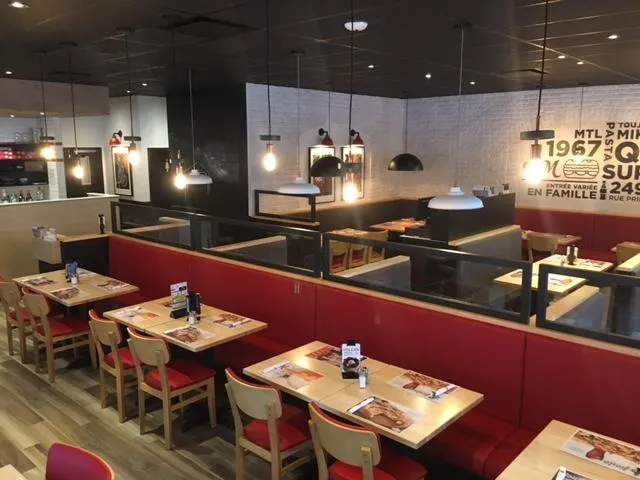 Toujours Mikes restaurant in La Sarre