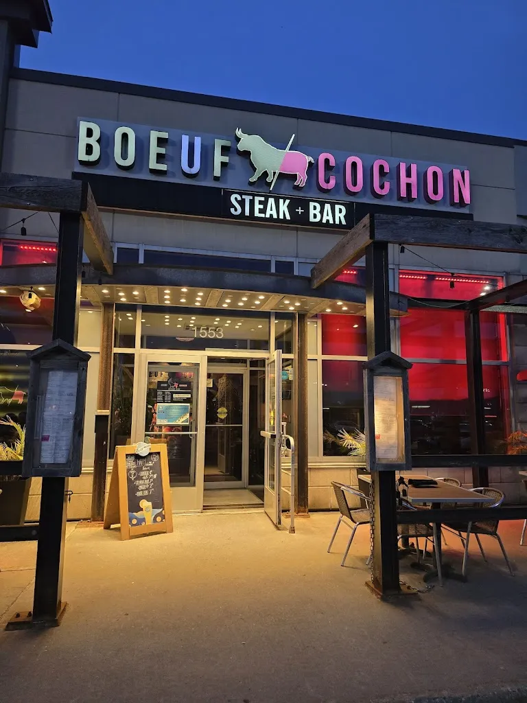 Boeuf Cochon Steak + Bar restaurant à Laval