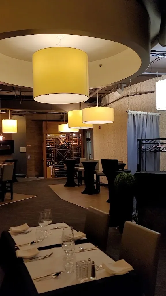 Quai 99 - Restaurant_Longueuil_slider_immagine_2