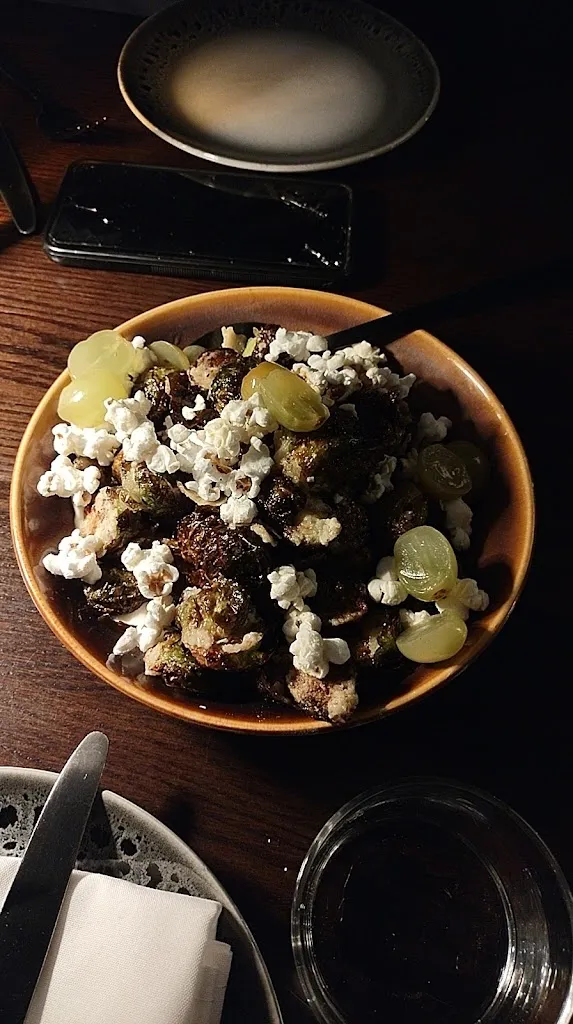 Cat Tyler_Salt & Brick - Calgary_Calgary_recensione