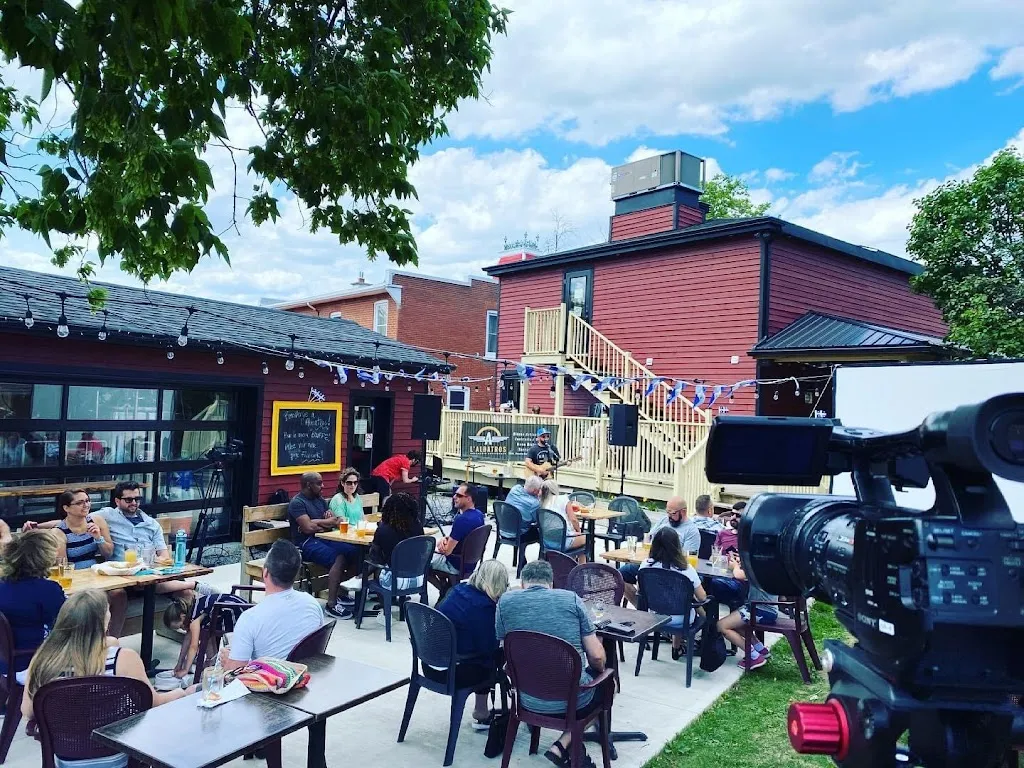 L'Albatros - Brasserie Artisanale restaurant in Mascouche