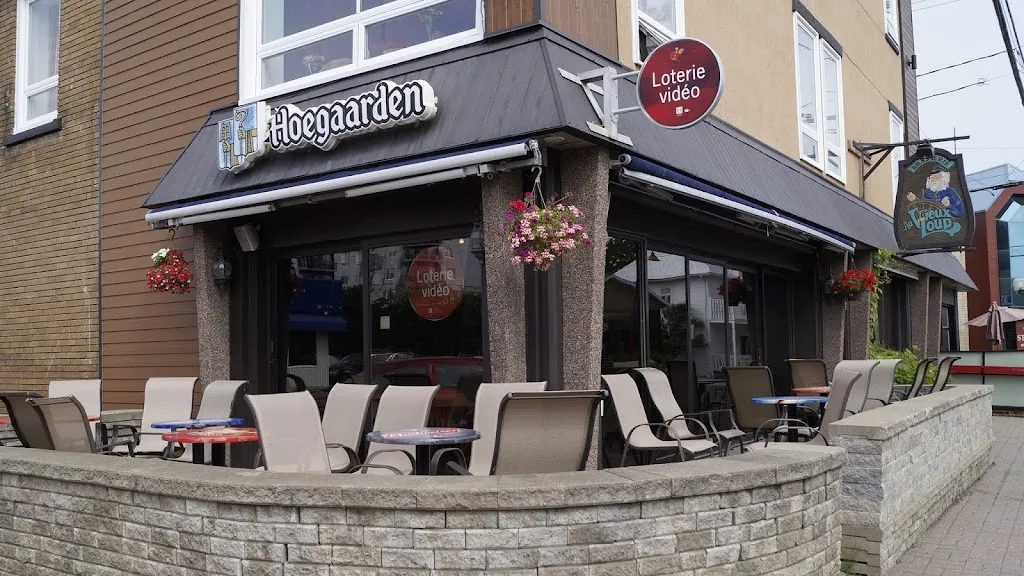 Bar Au Vieux Loup restaurante en Matane